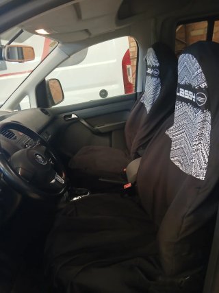 VW Caddy Maxi Automático