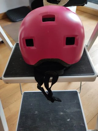 Casco infantil rosa 3-5 años
