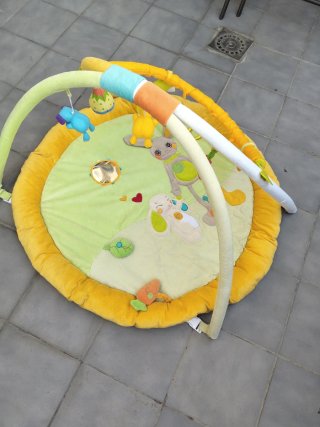 Parque de juegos para bebé