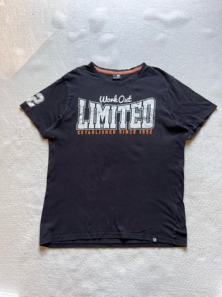 Camiseta Vintage Negra Work Out Limited Talla M