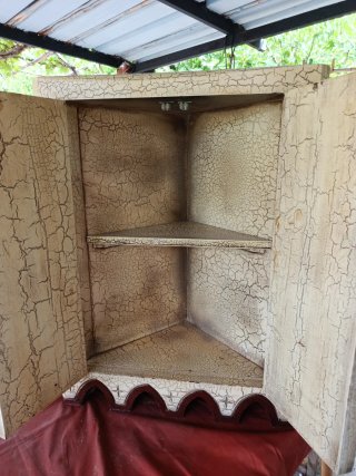 Mueble Rinconera Estilo Medieval