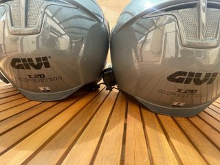 2 Cascos de Moto GIVI X_20 EXPEDITION Gris