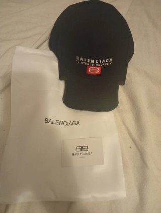 Gorra Balenciaga Negra Original