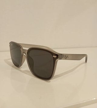 Gafas de sol polarizadas grises
