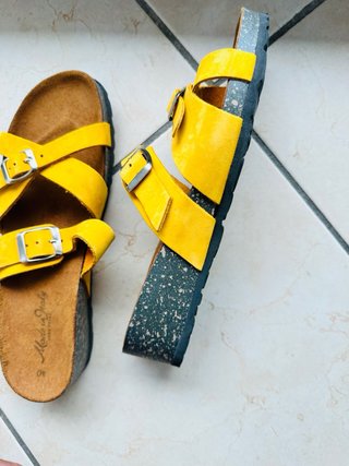 Sandali Gialli in Vera Pelle Made in Italy - Tg 40