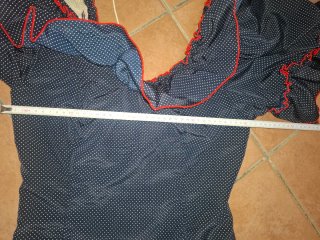 Bata flamenca azul con volantes
