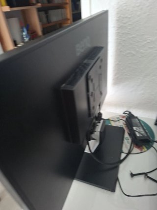 Monitor BenQ Nero/Blu 24 pollici HD 1920x1080