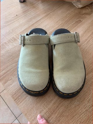 Zuecos Dr. Martens Verdes Talla 42