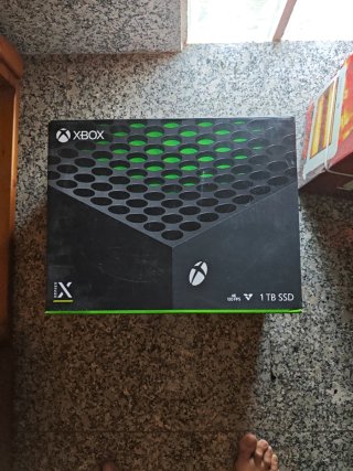 Xbox Series X 1TB Negra