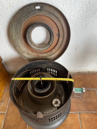 Estufa de queroseno antigua