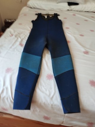 Mono neopreno tirantes Mares hombre