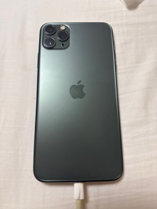 iPhone 11 Pro Max 256 GB verde NO TIENE NADA ROTO