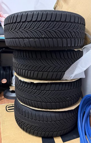 Llantas Originales BMW 17”   con Neumáticos