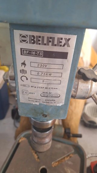 Taladro de columna Belflex