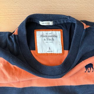Jersey Abercrombie & Fitch rayas naranja y azul