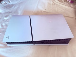 Playstation 5 Slim Sony Blanca y Negra
