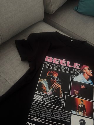Camiseta Beéle NUEVA  Talla XS