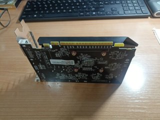Tarjeta Gráfica AMD HD 7670 4GB DDR5  128Bits  Pci