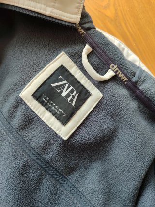 Cazadora técnica Zara Blanca/ gris