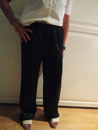 Conjunto americana y pantalón negro