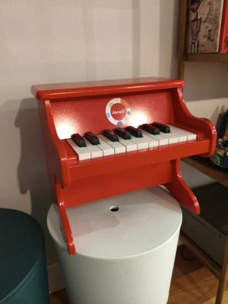 Piano Infantil Janod Rojo