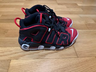 Nike Air More Uptempo '96 Negro/Rojo