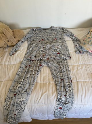 Pijama Winnie the Pooh Gris y Rojo