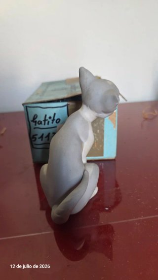Figura Lladro Gatito Expectante Porcelana