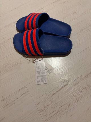 Chanclas Adidas Azul y Rojo
