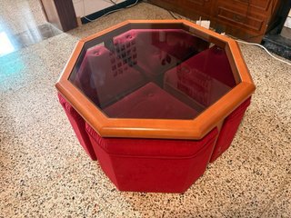 Mesa centro vintage con 4 taburetes