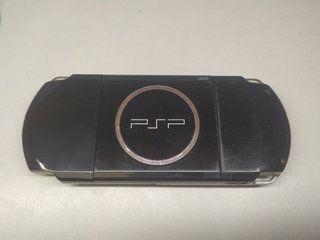 PSP 3004 Nero + Gioco + Regalo 4.g-b (LEGGI TUTTO)