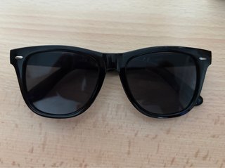 Gafas de sol negras