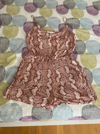 Mono corto H&M estampado serpiente