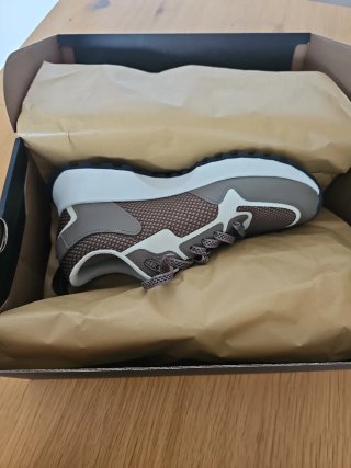 Zapatillas BOSS Jonah Runn Beige Talla 40
