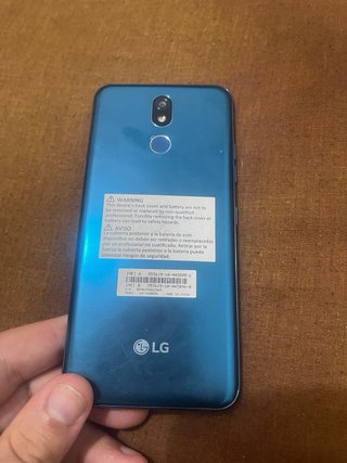 Movil LG K40