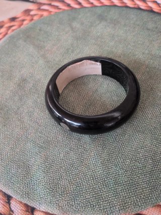 Pulsera MNG Negra Resina