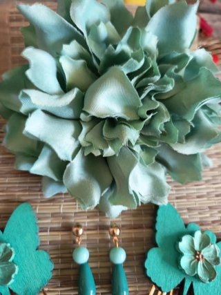 Conjunto Flamenca Flor y Mariposas