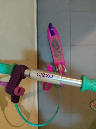 Patinete infantil rosa y morado