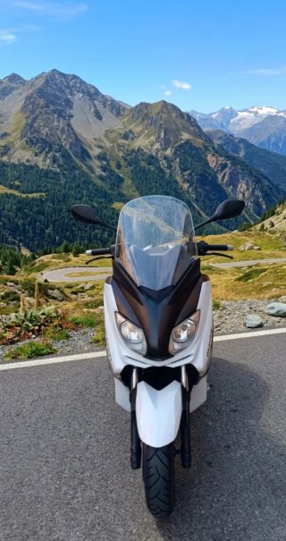 Yamaha X-MAX 125 2010
