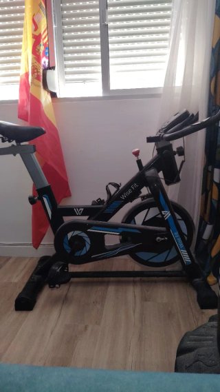 Bicicleta Estática Wise Fit