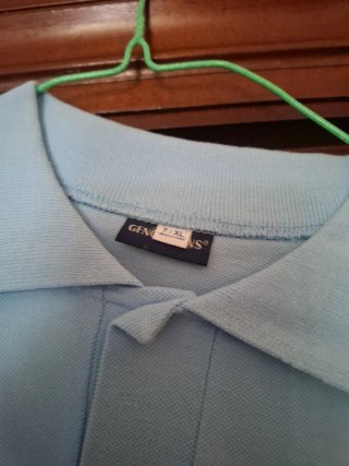 Polo azul hombre talla XL con bolsillo