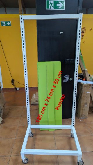 Espositore commerciale su ruote