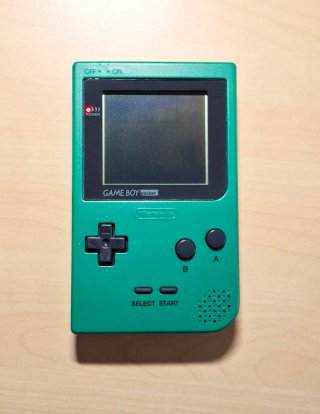 Game Boy Pocket Verde in ottime condizioni