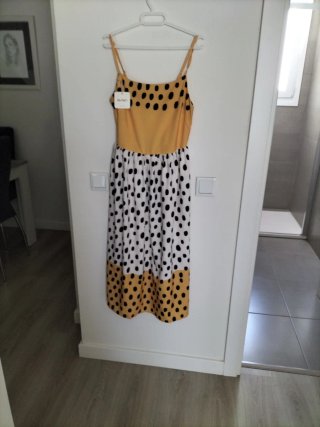 Vestido de lunares sin estrenar