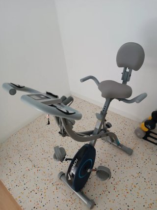 Bicicleta Estática Merach Plegable