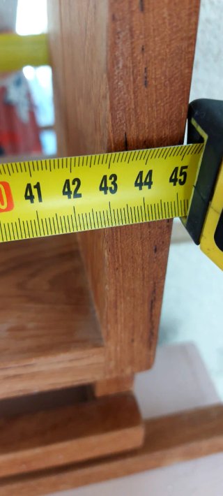 Specchio di Teka con Scaffali