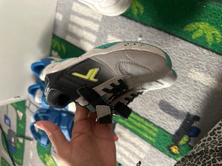 Zapatos Puma Niños Blancos