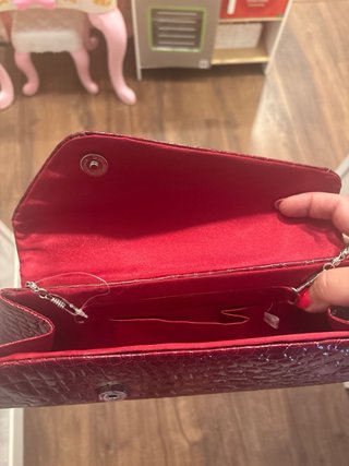 Bolso de mano charol rojo cereza