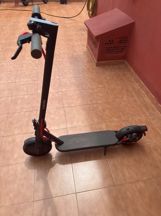 Patinete Eléctrico Xiaomi Scooter 4