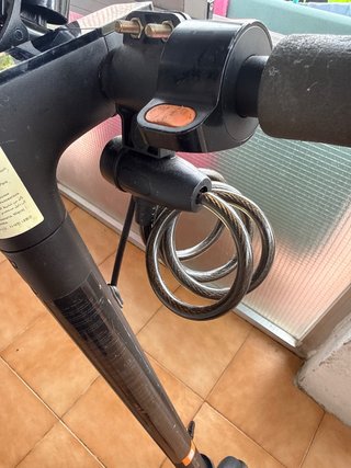 Patinete Eléctrico Xiaomi Scooter Essential